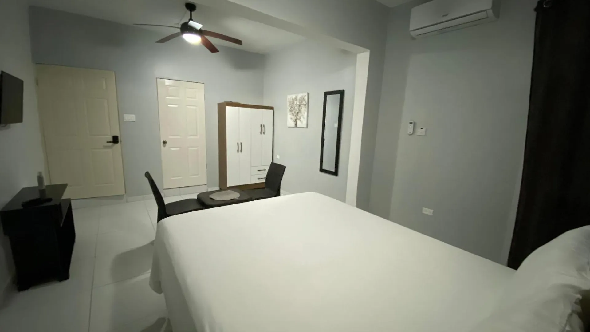 مبيت وإفطار مونتيغو باي Chrewans Enterprise Ltd 0*,  جامايكا